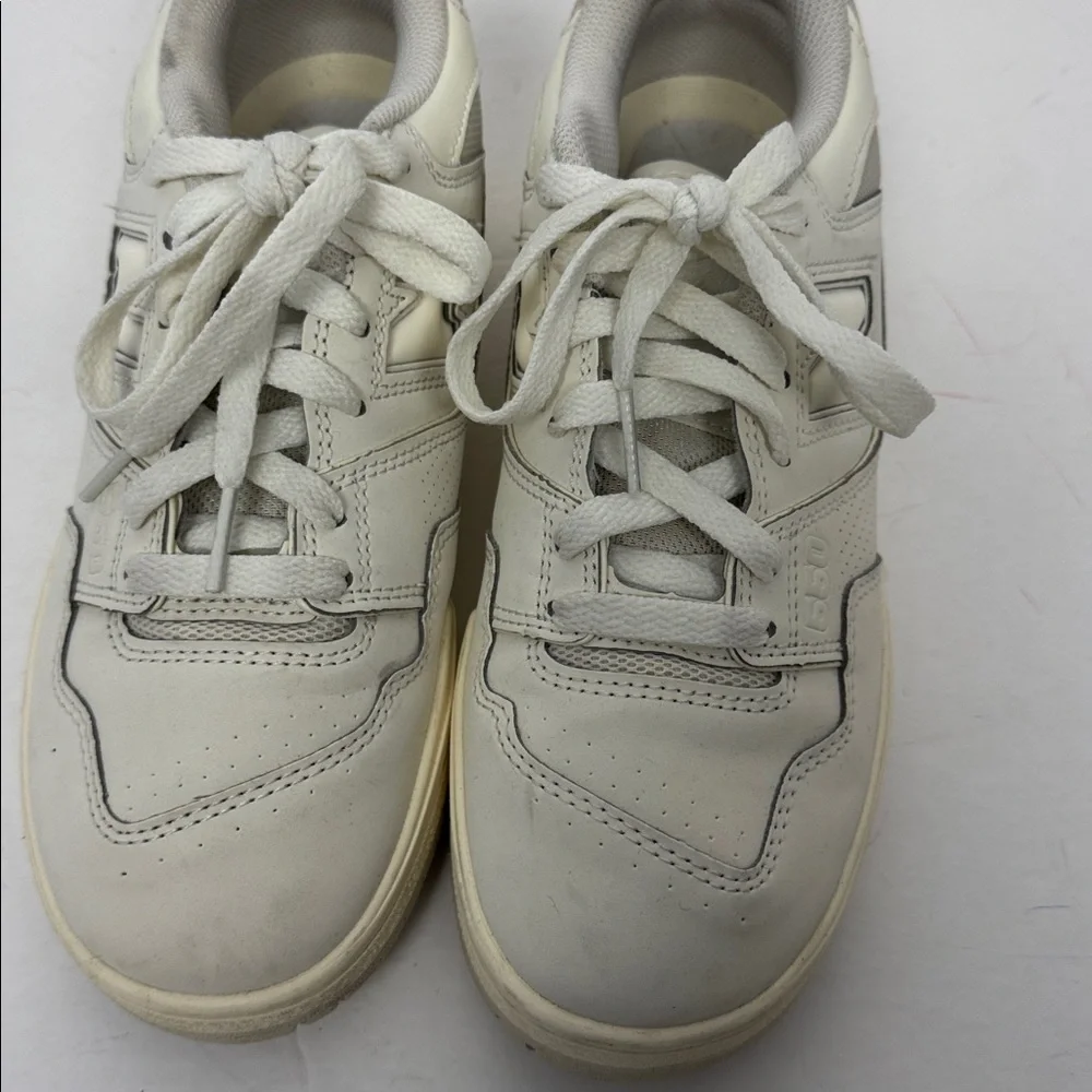 New Balance 550 Sneaker Low Top Chunky White Cream Women’s 7.5 Classic‎ Shoes